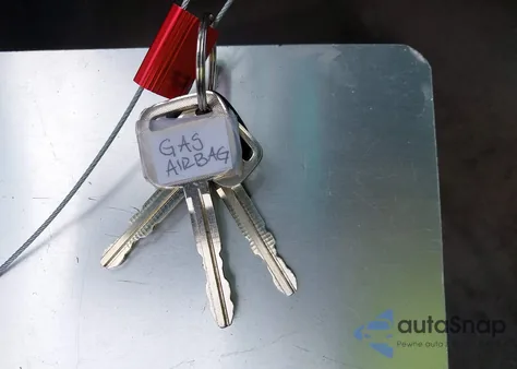 2000 Toyota Tacoma из США, поврежденный, VIN 4TAVL52N2YZ608771